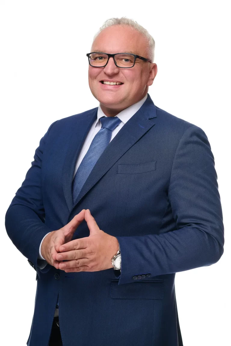 Dr Nenad Stanković